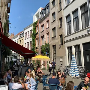 Bed & Breakfast House Le D'anvers, Antwerp